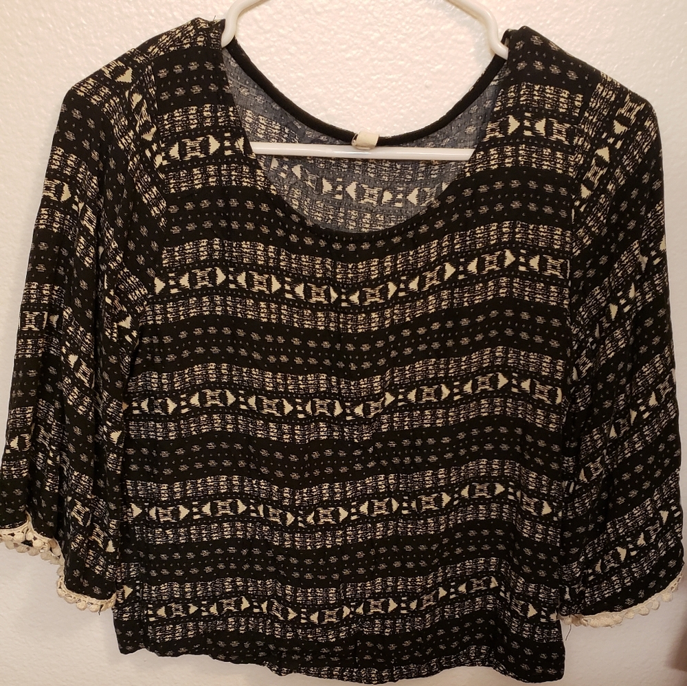Mind Code Graphic Black and White 3/4 Blouse